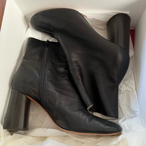 Celine Elliptic booties - Picture 1 of 6
